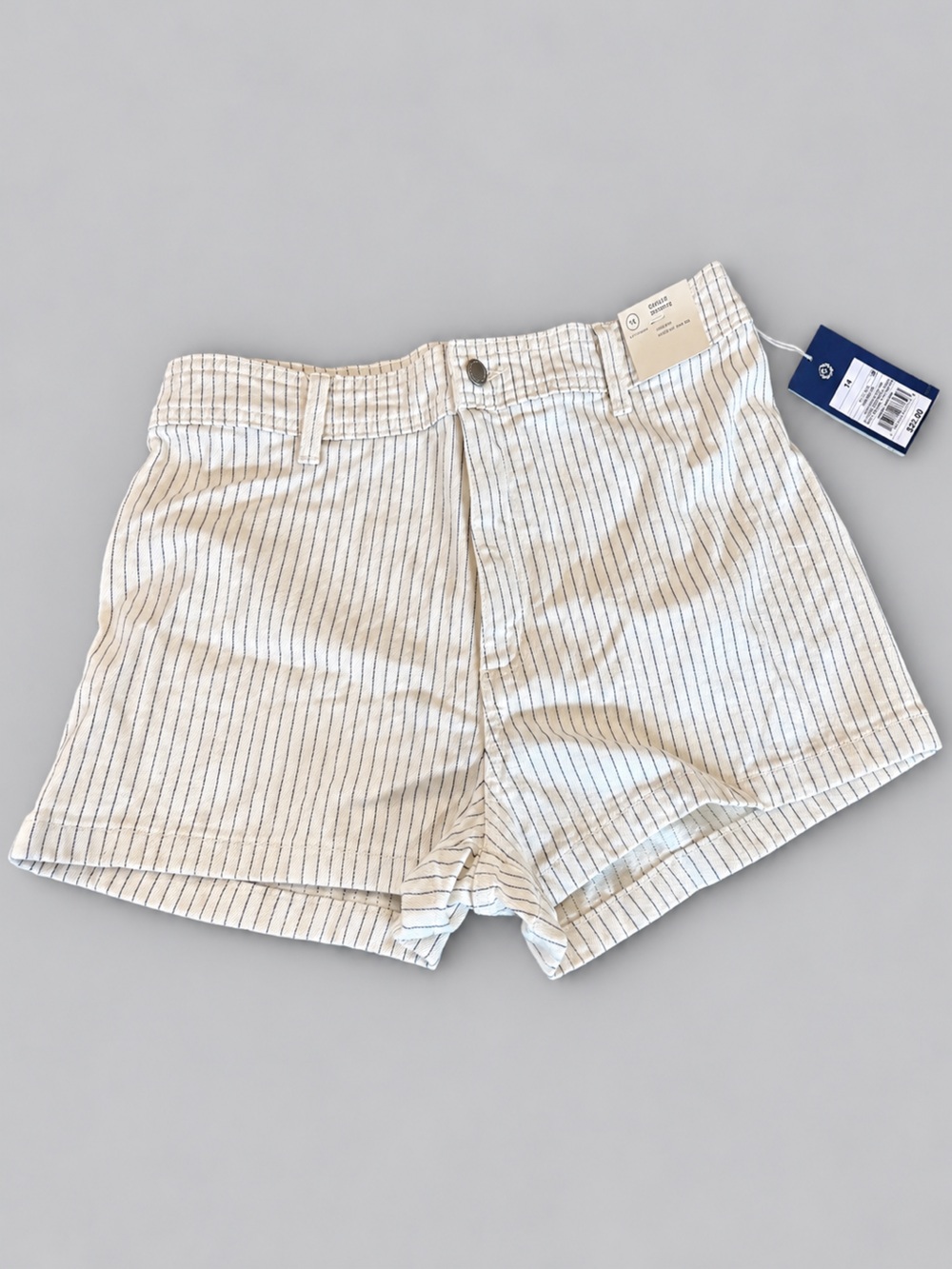 Universal Thread Sailor Shorts Size 14 Cream Blue Stripe High Rise NWT